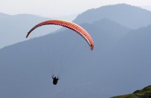 Parapentista en riesgo vital tras caer al vacío en Cerro Mariposa en Temuco