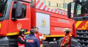 Core Hernández solicita al gobernador Saffirio acelerar la compra de trajes normados para bomberos de La Araucanía