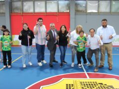 Gimnasio municipal de Pitrufquén muestra nuevo rostro con renovada carpeta