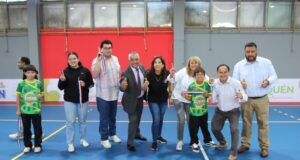 Gimnasio municipal de Pitrufquén muestra nuevo rostro con renovada carpeta
