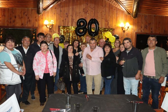 Club deportivo Ferrovilla celebró su 80° aniversario con reconocimiento a su trayectoria deportiva