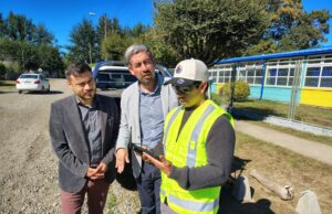 En la comuna de Freire inician mediciones topográficas para pavimentación de calles en la localidad de Radal