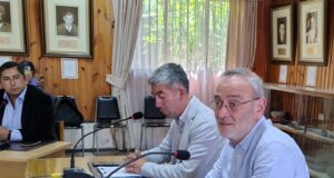 Gobernador regional presentó prioridades territoriales en concejo municipal de Freire