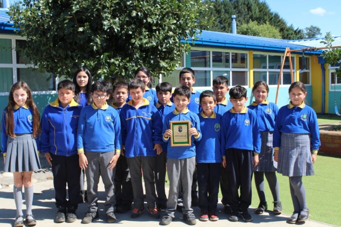 En Freire escuela «La Esperanza de Radal» celebra destacados resultados SIMCE 2024