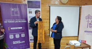 Subsecretaria de la Mujer y Equidad de Género se reunió con vecinas de Freire