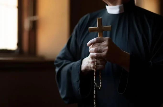 Expulsan de la Diócesis de Temuco a sacerdote acusado de abuso sexual a menores