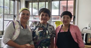 Gorbea tiene su picada imperdible: “La Cazuela” es la protagonista en la cocinería del mercado municipal