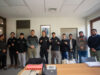 Gorbea apoya el deporte de contacto: alcalde entrega uniformes a jóvenes del taller de kickboxing