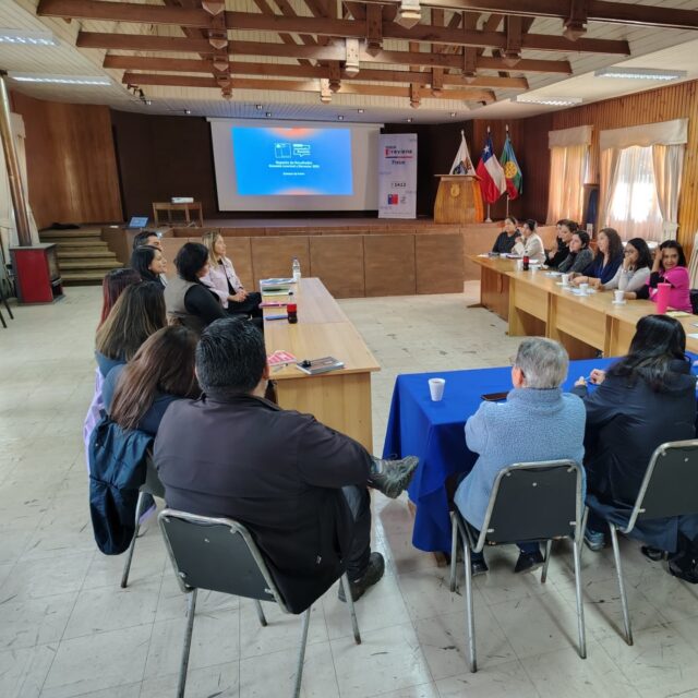 SENDA entregó resultados de la encuesta de Juventud y Bienestar en la comuna de Freire