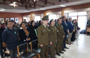 Escuela Juan Seguel homenajeó a carabineros de Freire