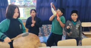 Escuela Raimapu de Freire representará a la comuna en proyecto artístico del juego ancestral Komikan