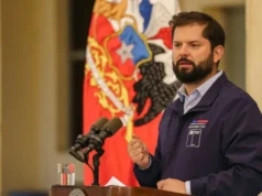 Presidente Boric decreta tres días de duelo nacional por muerte del Papa Francisco y confirma viaje de delegación al Vaticano