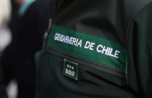 Funcionarios de Gendarmería resultan lesionados tras ser atacados con agua caliente y objetos contundentes en cárcel de Temuco