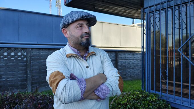 Carlos Lange Quiroz, un viaje musical desde el folclore hasta el rock: “convertí mi hobby y mi experiencia de vida en mi carrera”