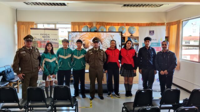 Carabineros de la 5ta. comisaría de Pitrufquén refuerzan charlas preventivas en establecimientos educacionales