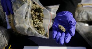 En Traiguén detienen a tres personas por comercializar sustancias ilícitas