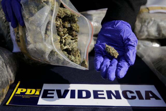 En Traiguén detienen a tres personas por comercializar sustancias ilícitas