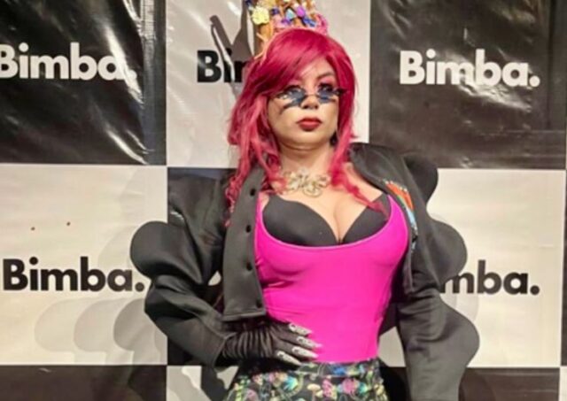 Show performance Wekolda Pzifer: artista de Pitrufquén cierra Festival Enlace Austral en la región de Los Ríos