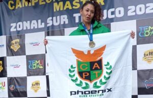 La atleta de Pitrufquén, Carolina Torres Aguilar, destacó en el zonal master representando a Pitrufquén