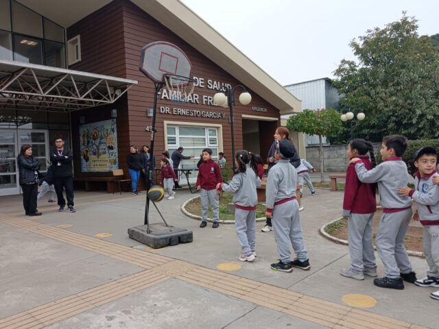 Con coloridas actividades se celebra en Freire el Día Mundial de la Actividad Física