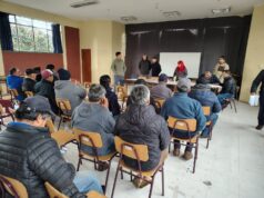 Alcalde de Freire compromete apoyo para hortaliceros de la comuna