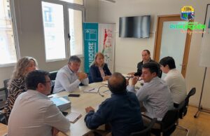 Alcaldesa Jacqueline Romero se reúne con jefe de división de la SUBDERE para gestionar recursos 2025 para Pitrufquén