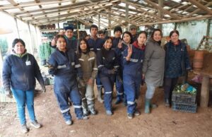 Estudiantes especialidad agropecuaria del Liceo Bicentenario Juan Schleyer de Freire inician pasantías en vivero San José
