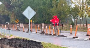 MOP iniciará trabajos para generar solución a problemas generados por socavón en Ruta S-70 Pitrufquén-Toltén