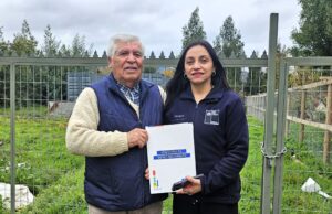 En el mes de las abejas; Bienes Nacionales entrega concesión a apicultores de Lumaco