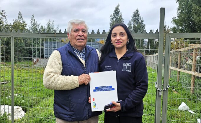 En el mes de las abejas; Bienes Nacionales entrega concesión a apicultores de Lumaco