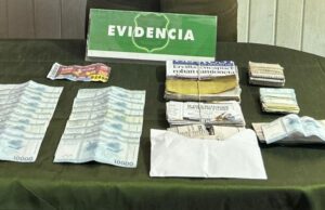 Carabineros detienen a estafadores que intentaban engañar a adulto mayor en día de pago en Freire