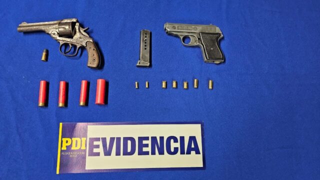 Madre e hijo detenidos en Pitrufquén por infracción a la ley de armas y robo con violencia