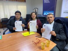 Injuv y municipalidad de Pitrufquén firman primer convenio para la creación de un plan comunal juvenil en la región