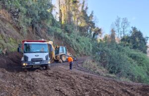 Mejoran caminos rurales de la comuna de Villarrica: prioridad para sectores apartados