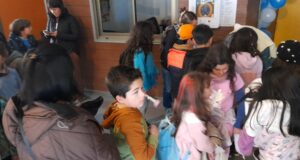 En el mes del medioambiente ONG Aguas libres y Liquen CCM sensibilizan a niños de la comuna para “proteger el lago Villarrica”