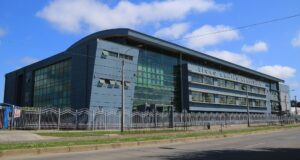 Familia de Benjamín Ormazábal presenta querella para esclarecer eventuales omisiones tras su fallecimiento en liceo de Temuco