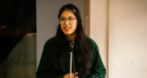 Joven artista de Pitrufquén inaugura su primera exposición en la galería circular del centro cultural