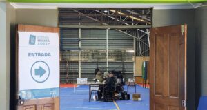 Bajas temperaturas y escasa participación marcan jornada de primarias presidenciales en Pitrufquén