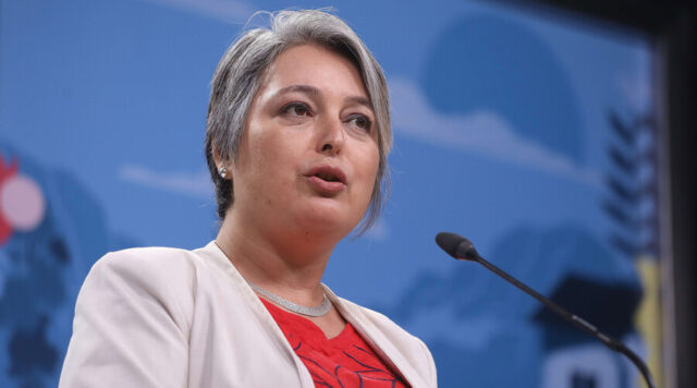 Jeannette Jara gana con amplia mayoría y se convierte en la candidata presidencial del oficialismo