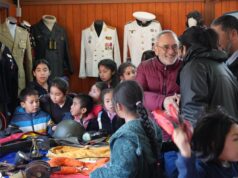 El mar llega a la cordillera: muestra naval acerca el océano a estudiantes de Lonquimay