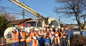 Vuelven las lluvias: Dirigentas sociales se unen a campaña del buen uso del alcantarillado