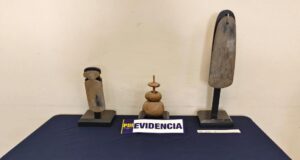 Incautan objetos arqueológicos de pueblos originarios en alojamiento de Temuco