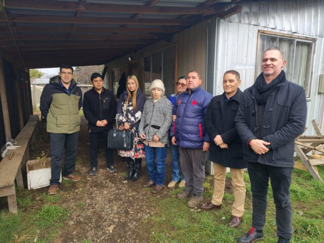 Subdirector nacional de Senadis conoció el trabajo que se desarrolla en Freire para apoyar a personas con discapacidad