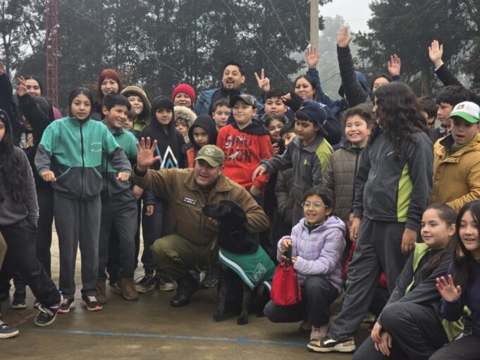 Exitosa jornada en Melirrehue une a escuelas rurales de Gorbea para promover seguridad y tenencia responsable de mascotas