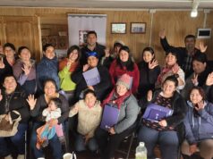 Gobierno de La Araucanía comparte avances de la Política Pública Regional de Fomento Productivo con mujeres de la pesca artesanal