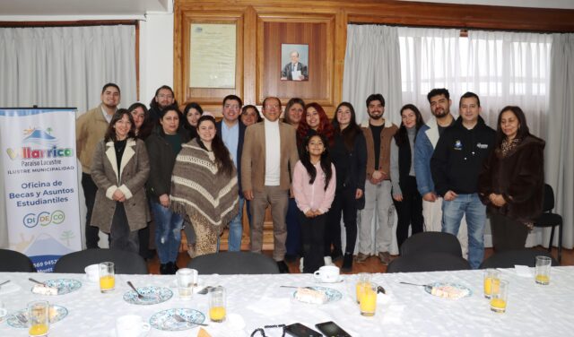 Villarrica entrega beca municipal 2025 con aumento histórico en el presupuesto y cobertura