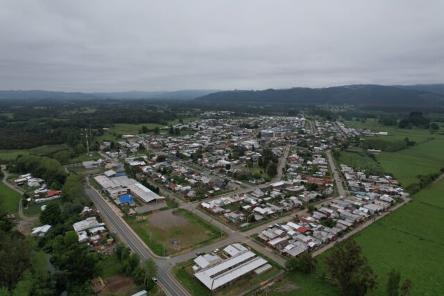 Nueva Toltén celebra 65 años de historia, memoria y futuro con arte, deporte y comunidad