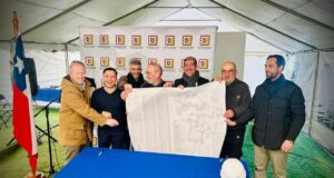 Autoridades y vecinos instalaron primer tubo del APR más grande de la región en Freire