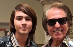 Desde España a Pitrufquén: el doble de Raphael ofrecerá un concierto íntimo tras conocer al artista original