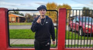 Joven talento urbano de Pitrufquén sueña con llevar su música al escenario